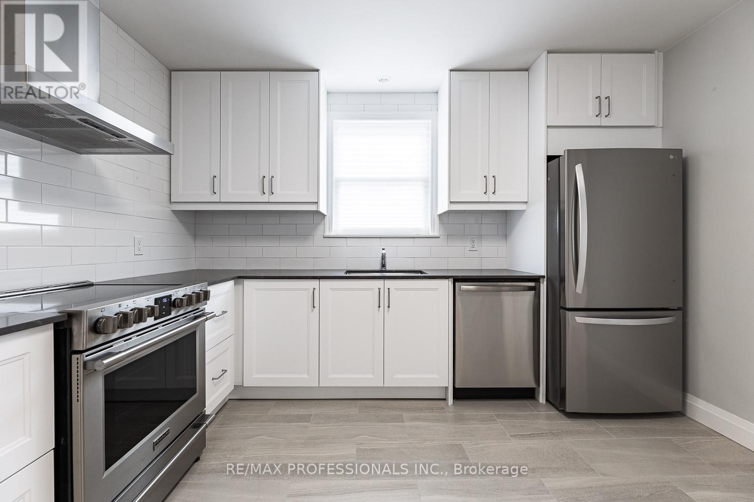 Photo of 11 STOCK AVENUE