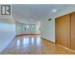 1332 Greenwood Crescent, Oakville, ON L6J6V3 Photo 24