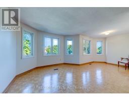 1332 Greenwood Crescent, Oakville, ON L6J6V3 Photo 26