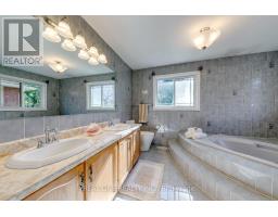 1332 Greenwood Crescent, Oakville, ON L6J6V3 Photo 28