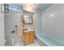 1332 Greenwood Crescent, Oakville, ON L6J6V3 Photo 42