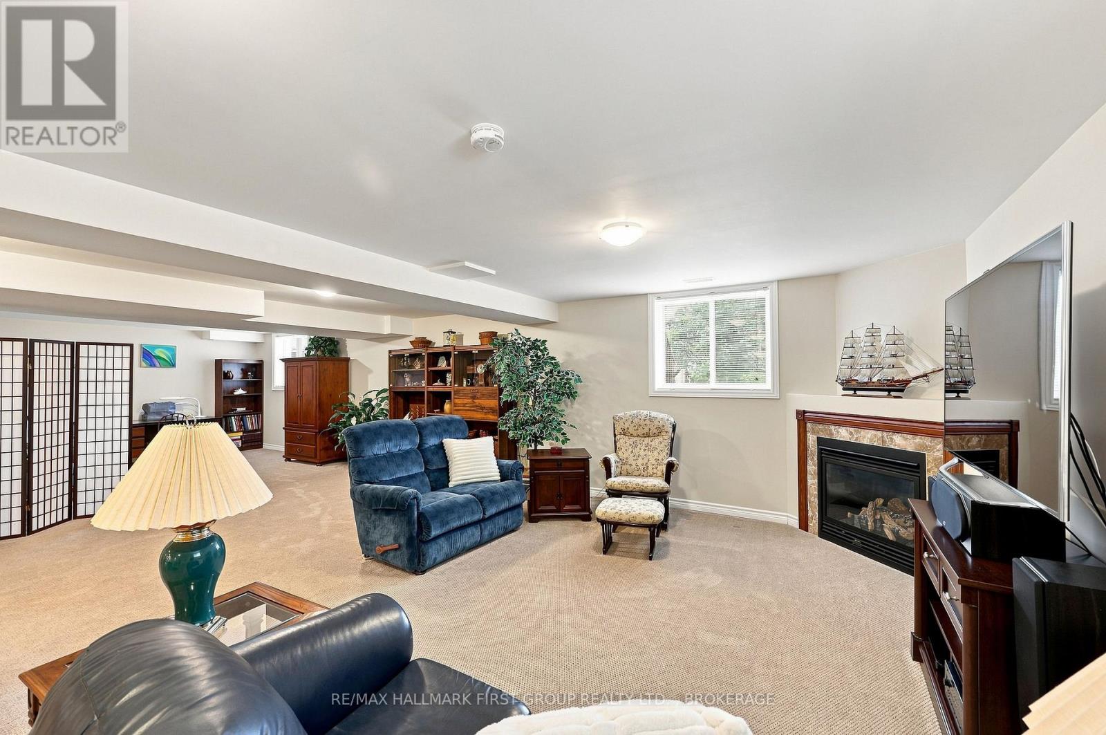 1248 LISBON PLACE - 30