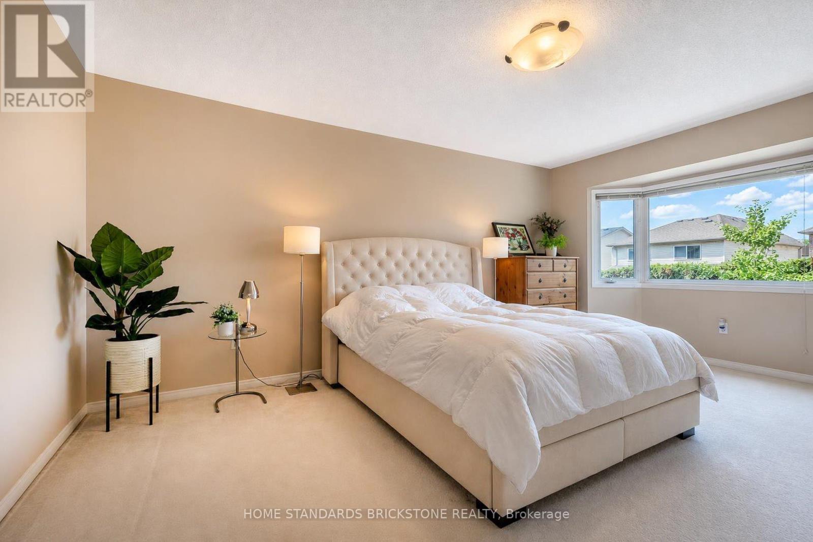 #33 5230 GLEN ERIN DRIVE - 23