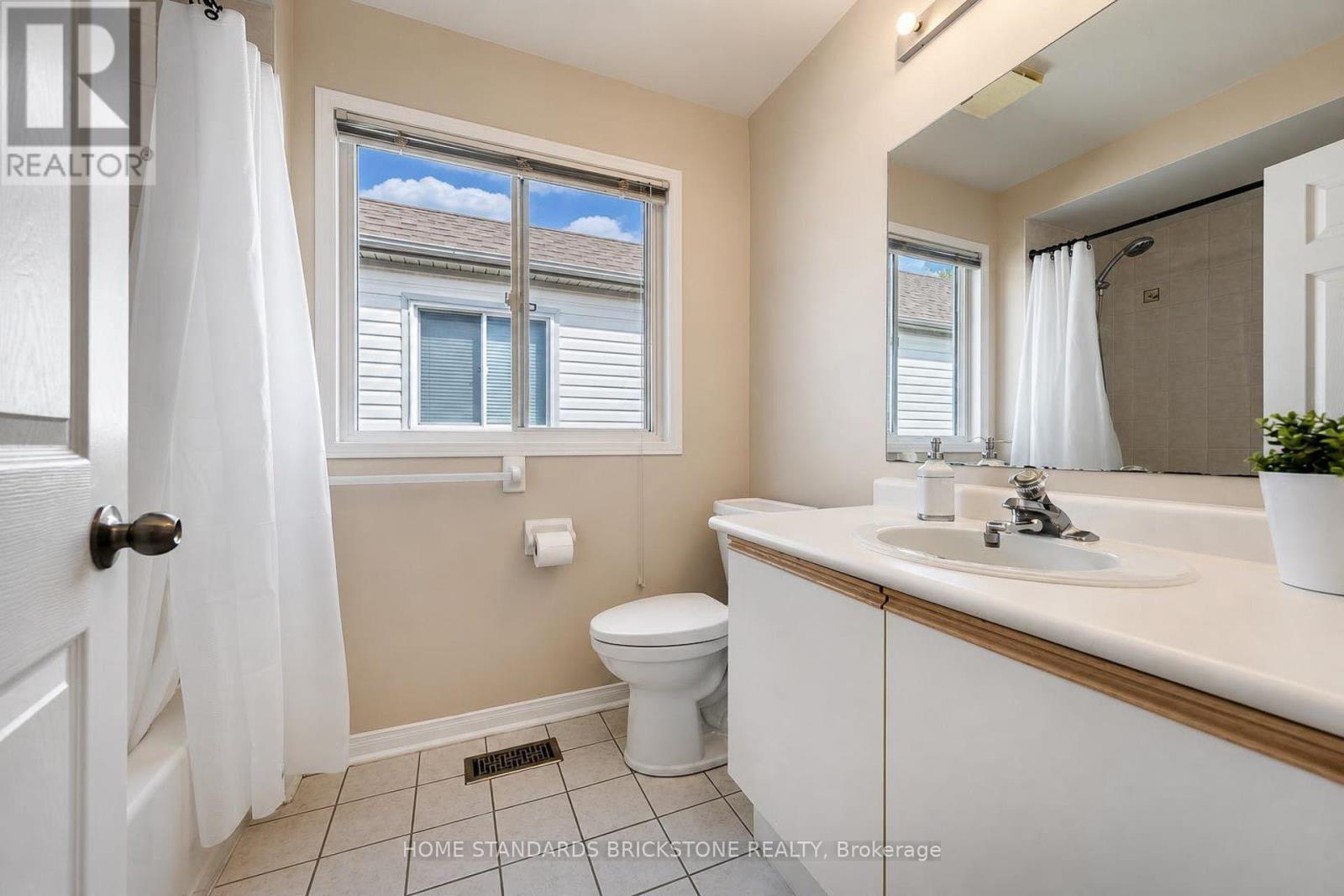#33 5230 GLEN ERIN DRIVE - 30