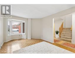 156 Macedonia Crescent, Mississauga, ON L5B3J5 Photo 10