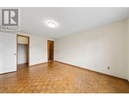 156 Macedonia Crescent, Mississauga, ON L5B3J5 Photo 19