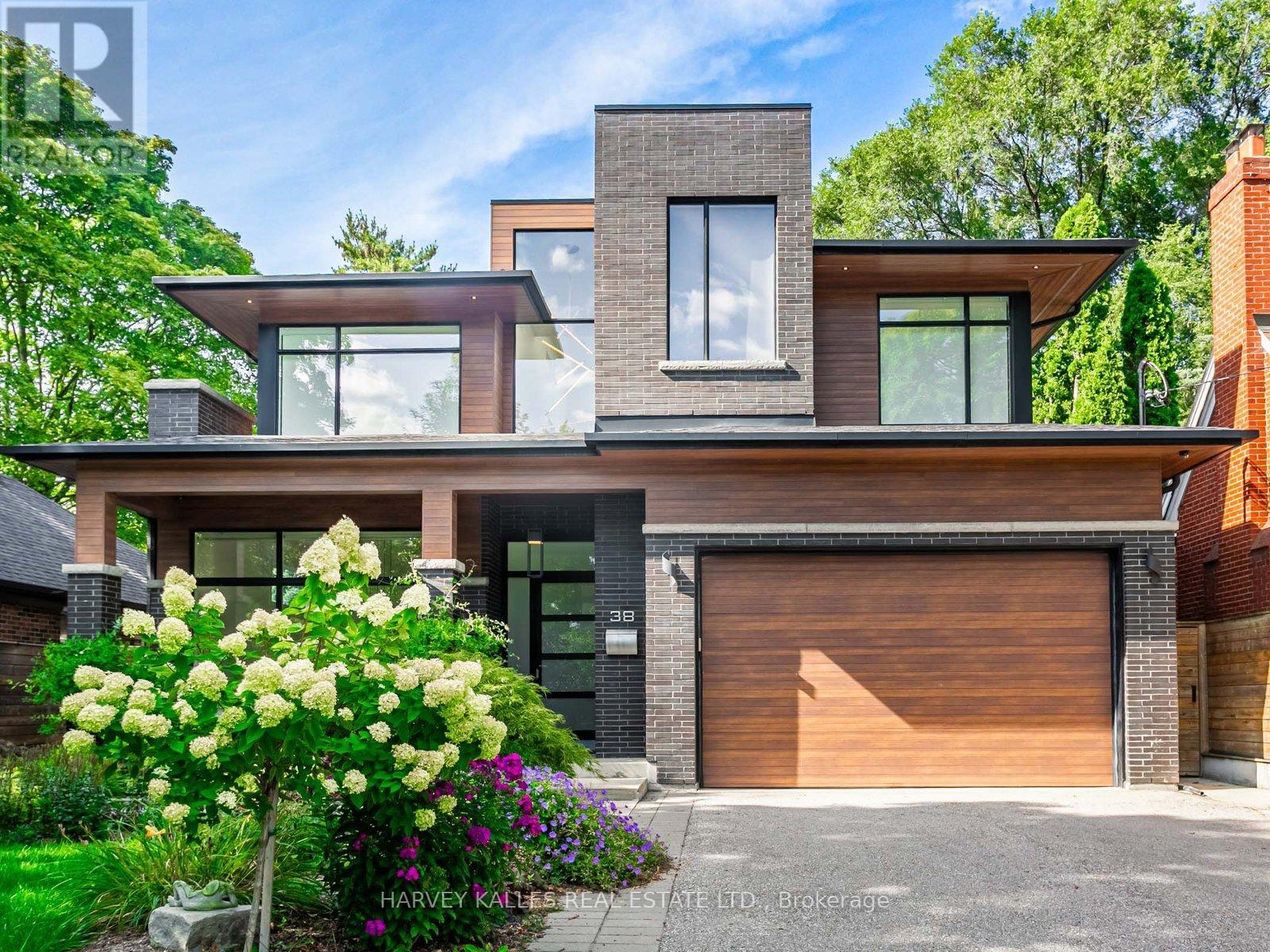 38 VAN DUSEN BOULEVARD
