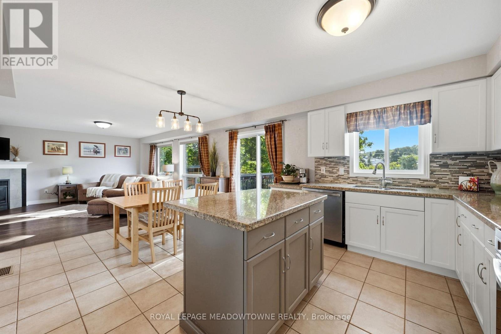 15 COSTIGAN COURT - 15