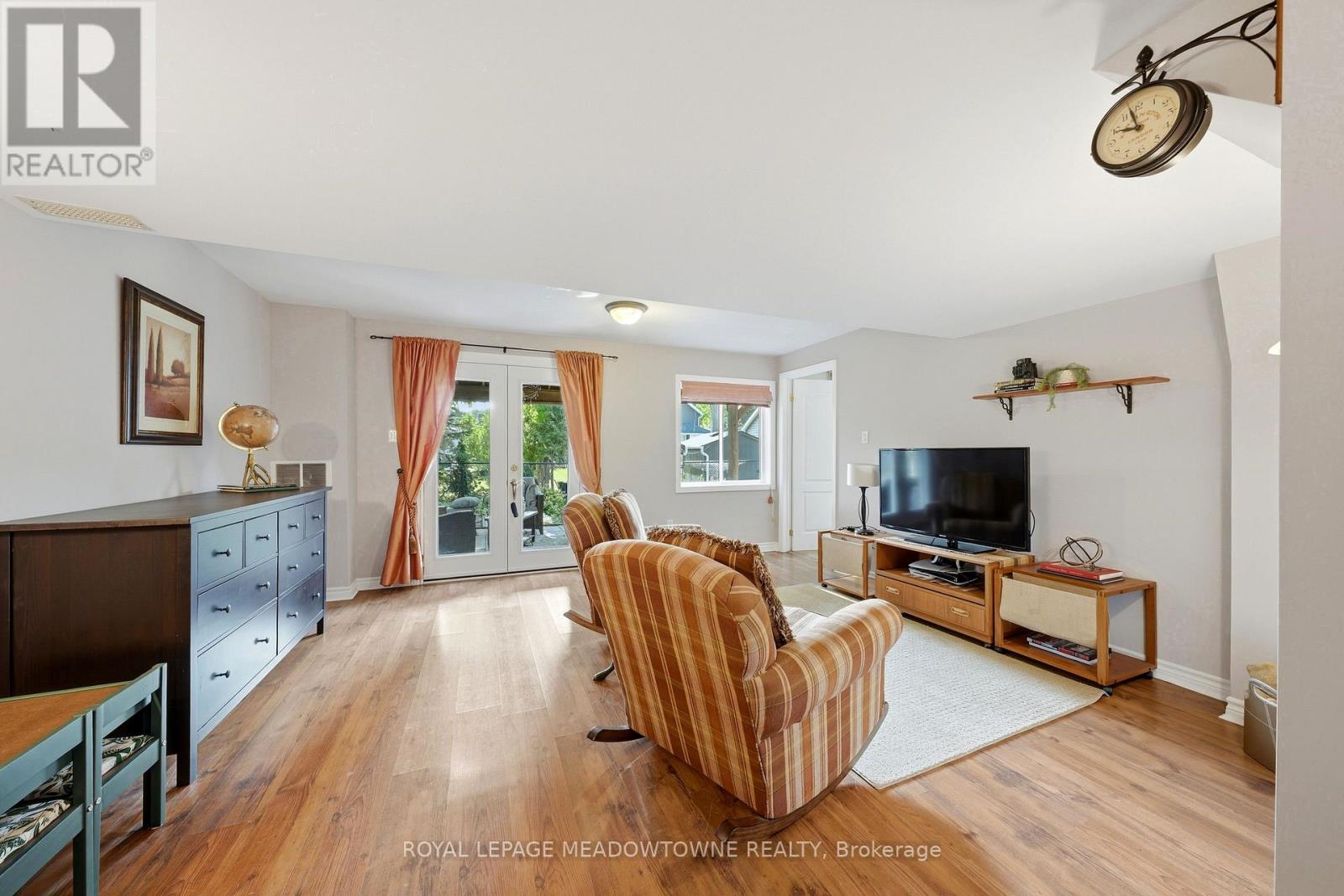 15 COSTIGAN COURT - Image 38