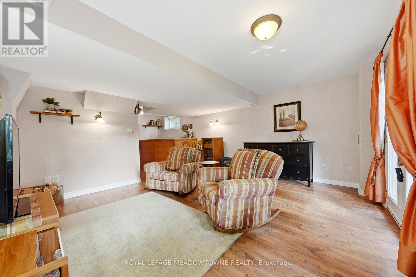 15 COSTIGAN COURT - Image 39