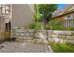 15 Costigan Court, Halton Hills, ON L7G6J1 Photo 46