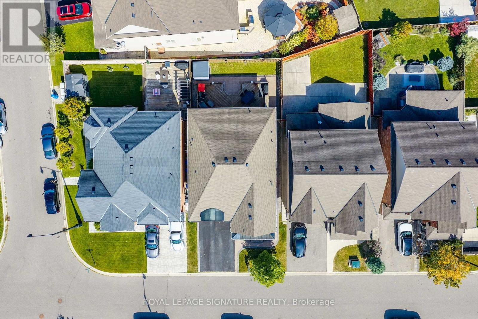 Photo of 23 ARROWPOINT DRIVE