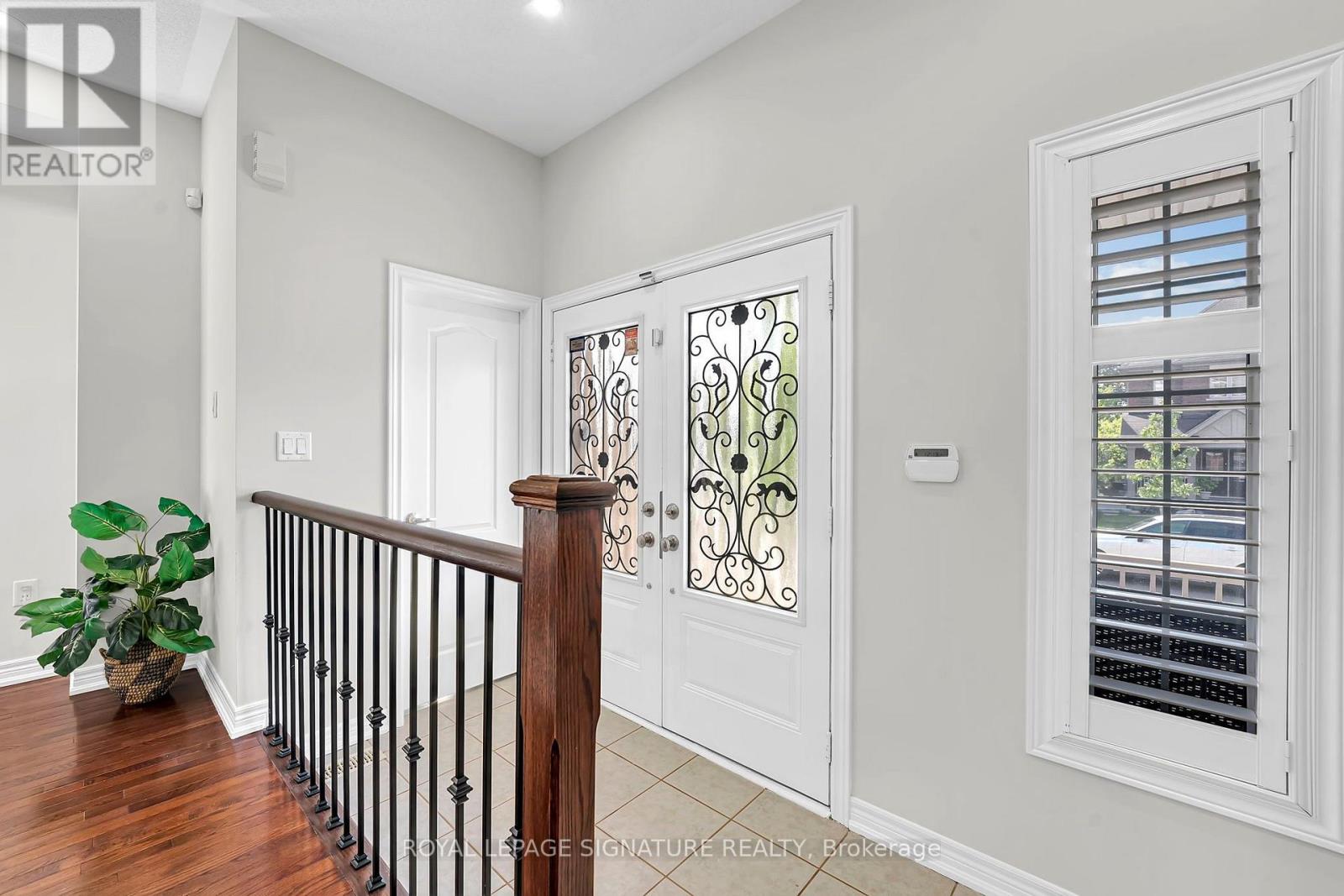 Photo of 23 ARROWPOINT DRIVE