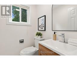 491 Tipperton Crescent, Oakville, ON L6L5E1 Photo 16