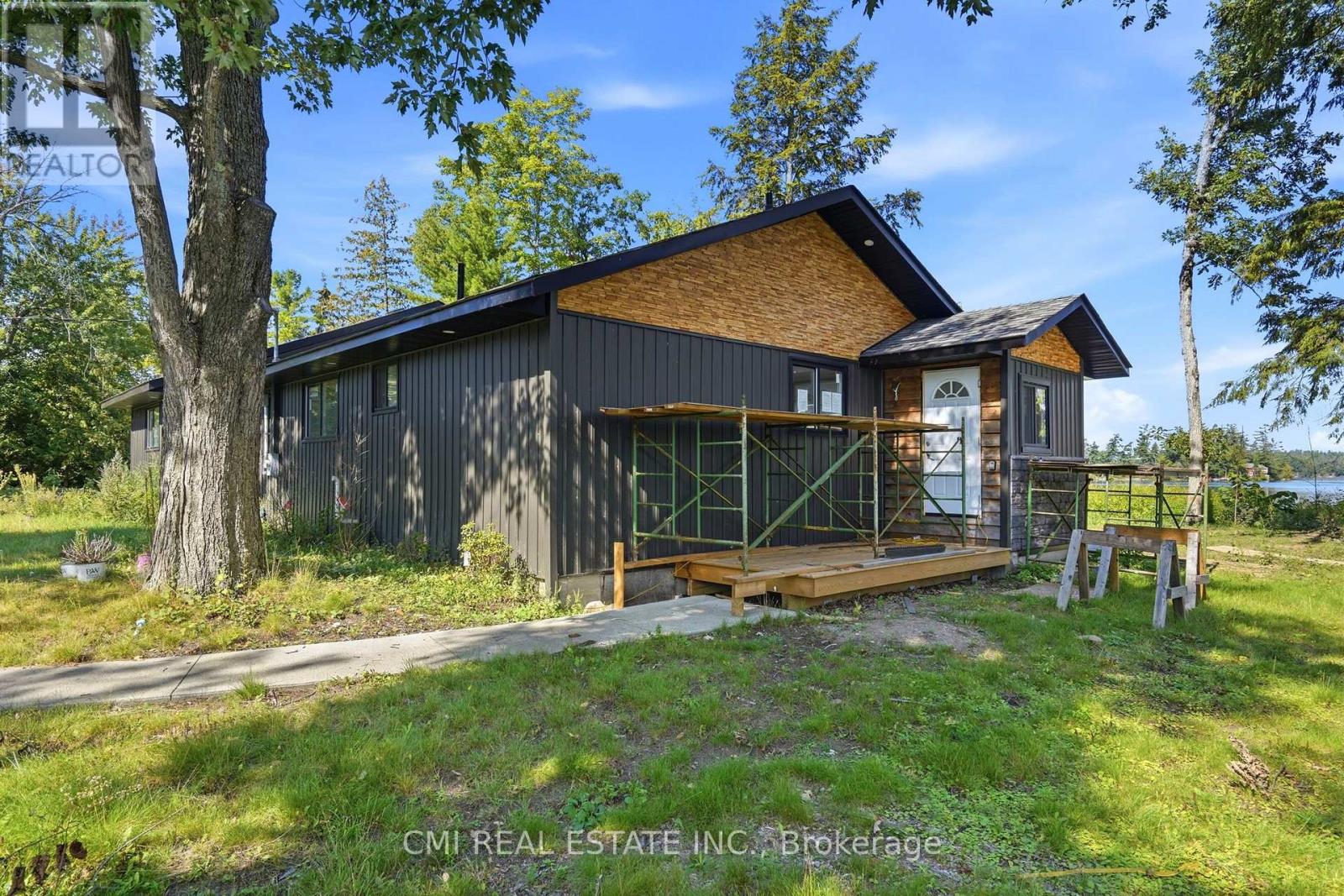 2324 SALMON BAY ROAD - 3
