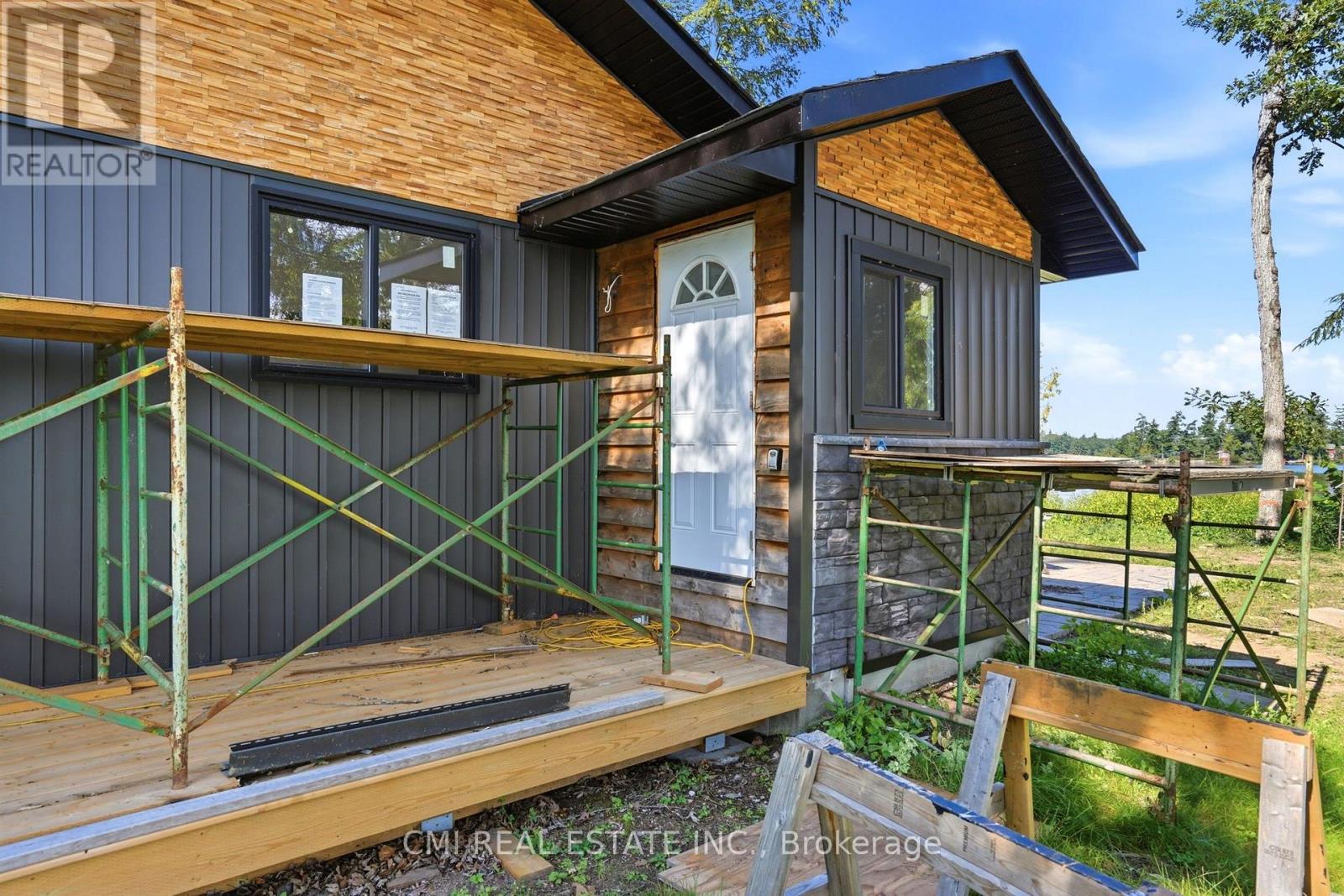 2324 SALMON BAY ROAD - 4