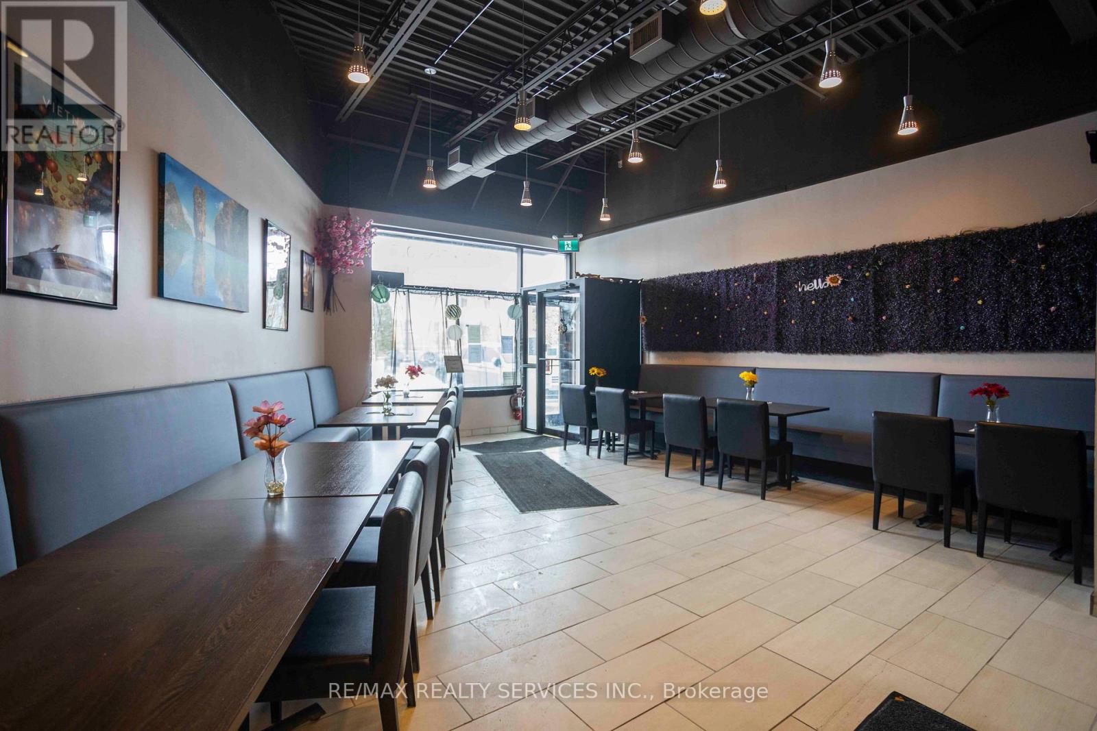 646 ERB ST STREET W, Waterloo — photo 11