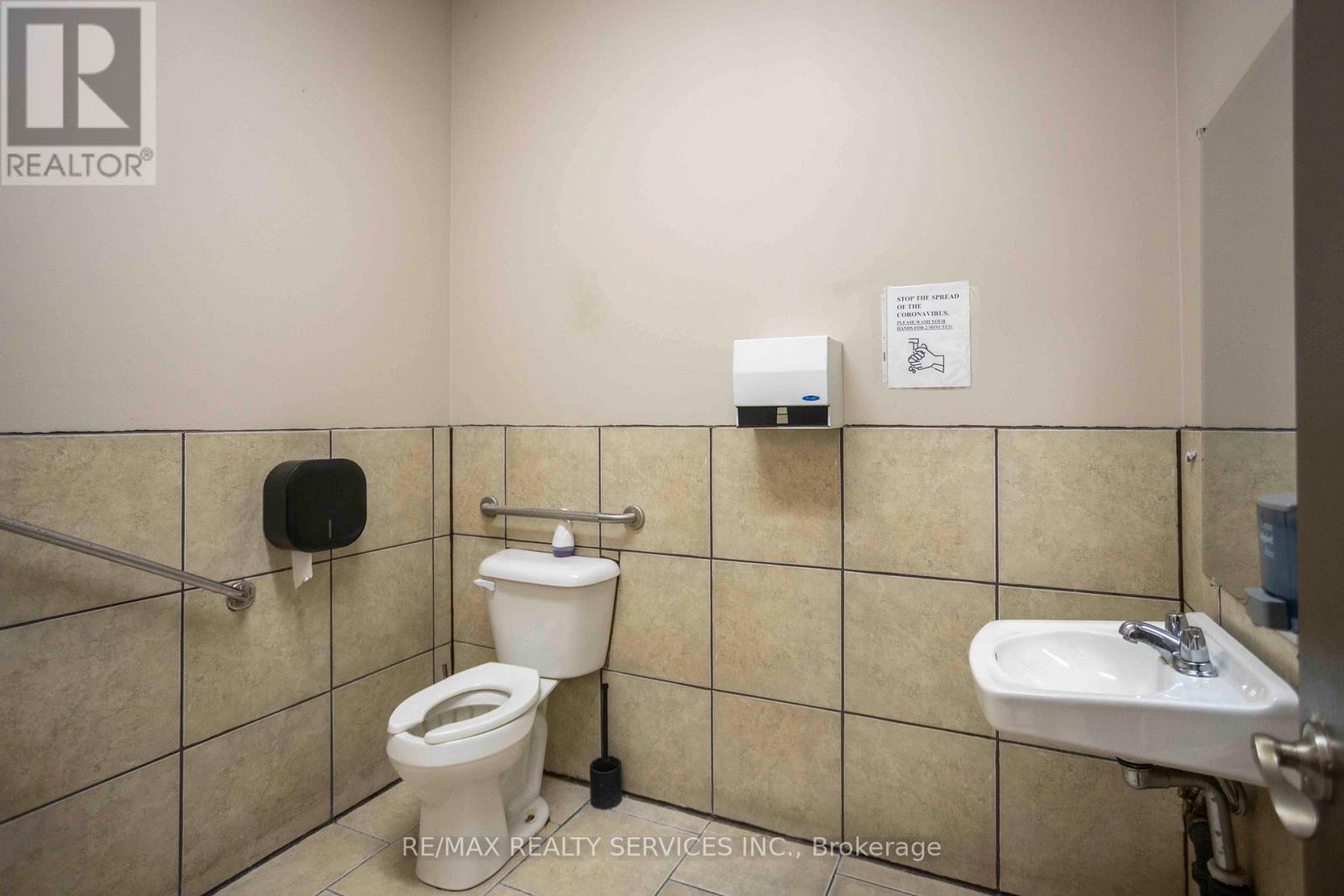 646 ERB ST STREET W, Waterloo — photo 18