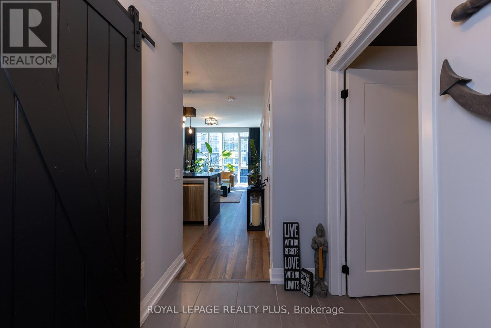 #306 16 CONCORD PLACE - 8
