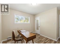 Primary Bedroom - 755 Talfourd Street, Sarnia, ON N7T1S1 Photo 11