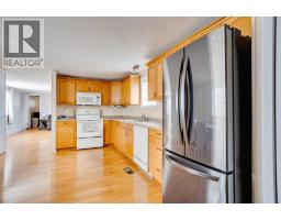 101 Clausen Crescent, Fort Mcmurray, AB T9K2H8 Photo 12