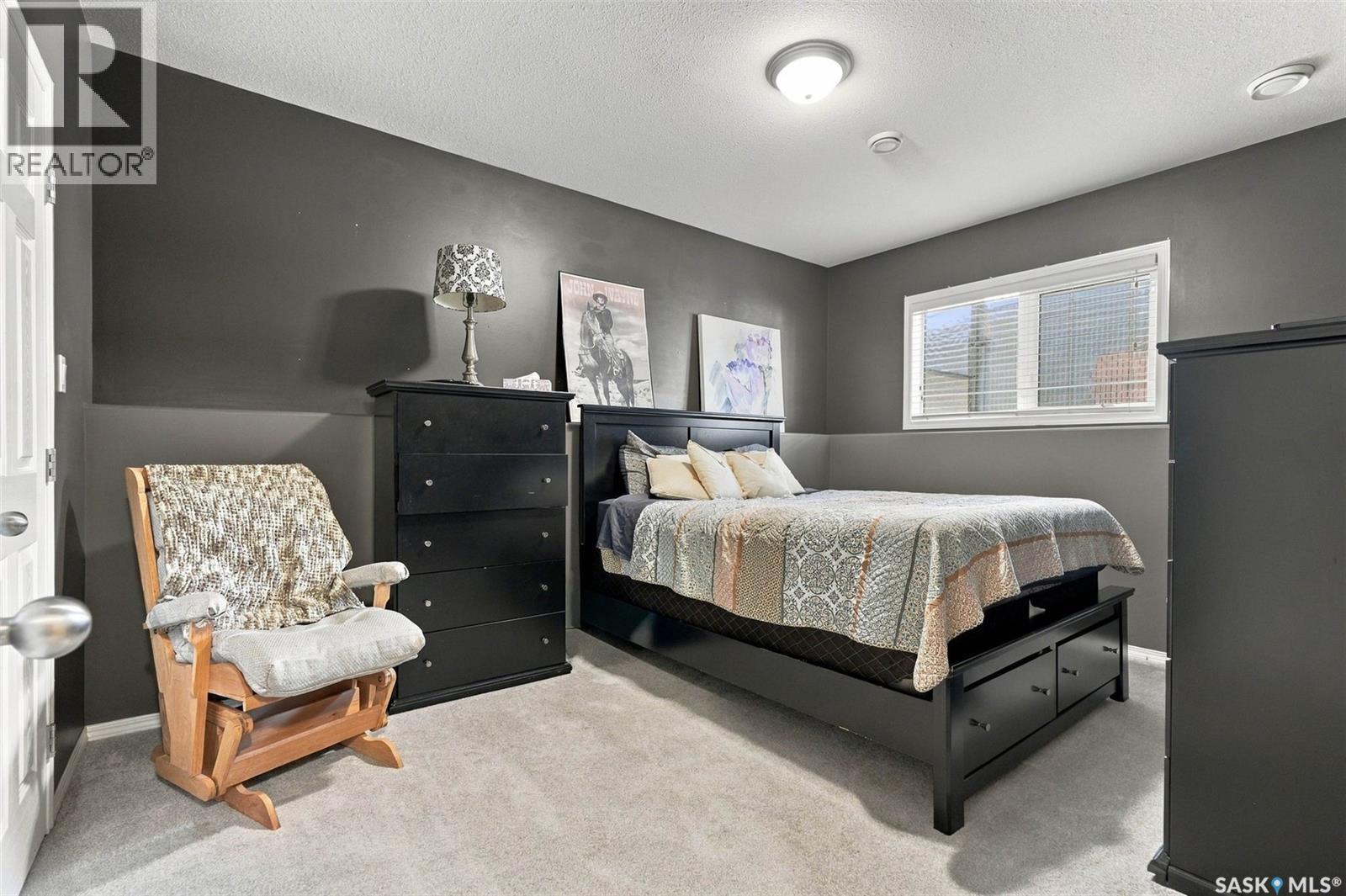 726 Penner PLACE - Image 45