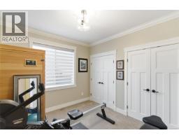 844 Mulholland Dr, French Creek, BC V9P1Z5 Photo 34