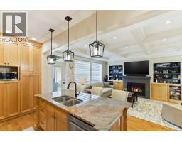 844 Mulholland Dr, French Creek, BC V9P1Z5 Photo 18