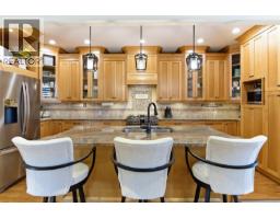 844 Mulholland Dr, French Creek, BC V9P1Z5 Photo 16