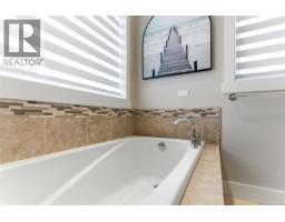 844 Mulholland Dr, French Creek, BC V9P1Z5 Photo 30