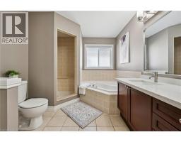 154 Falconridge Drive, Kitchener, ON N2K4J9 Photo 39