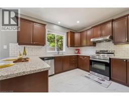 2pc Bathroom - 154 Falconridge Drive, Kitchener, ON N2K4J9 Photo 14