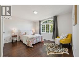 154 Falconridge Drive, Kitchener, ON N2K4J9 Photo 27