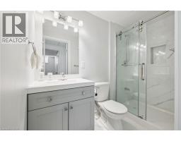 154 Falconridge Drive, Kitchener, ON N2K4J9 Photo 46