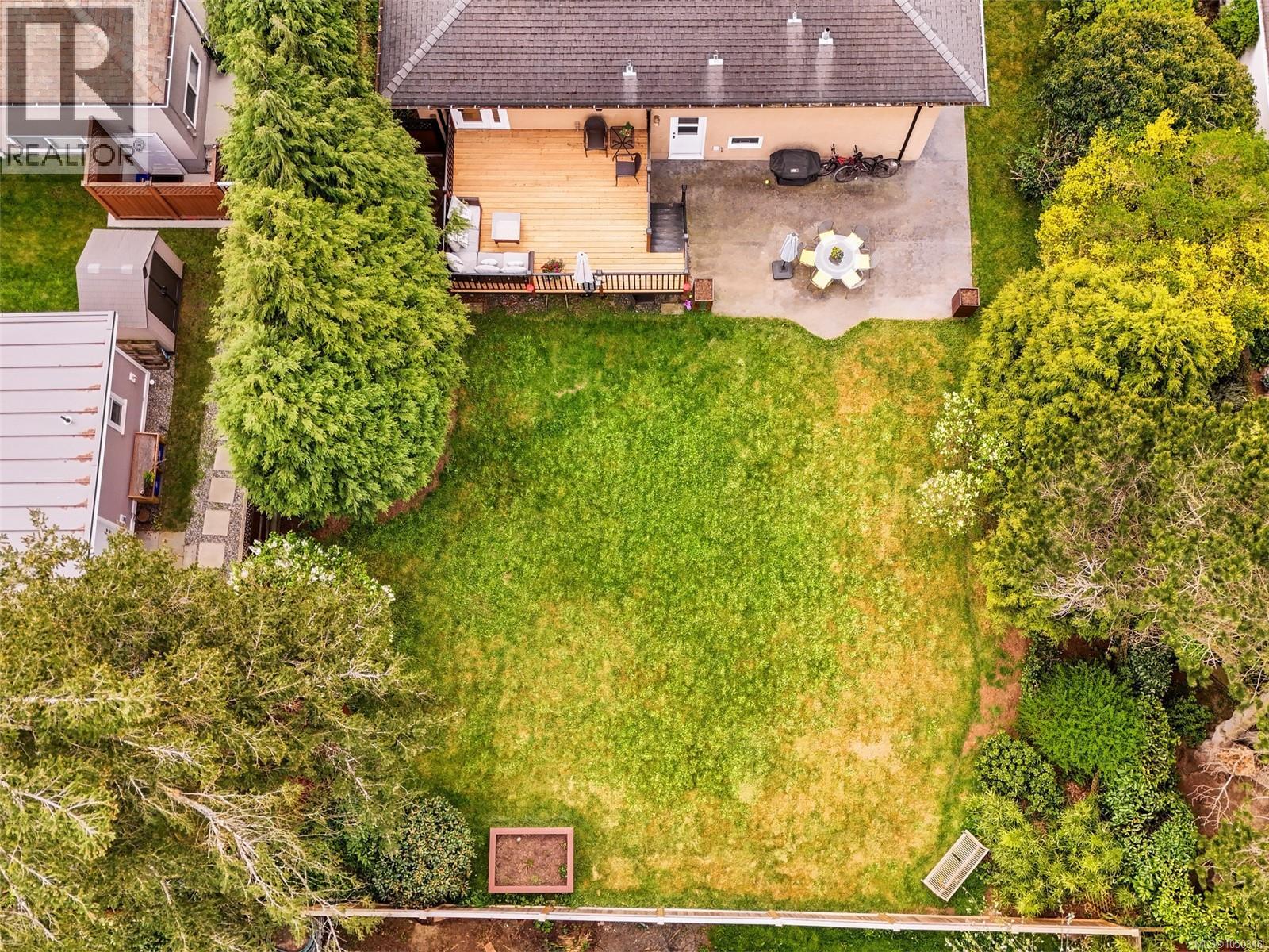530 Dumeresq St - 34
