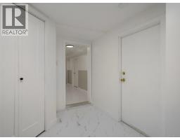 530 Dumeresq St, Saanich, BC V8Z1X2 Photo 22