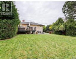 530 Dumeresq St, Saanich, BC V8Z1X2 Photo 29