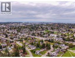530 Dumeresq St, Saanich, BC V8Z1X2 Photo 36