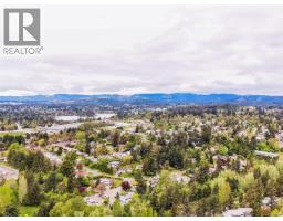 530 Dumeresq St, Saanich, BC V8Z1X2 Photo 41