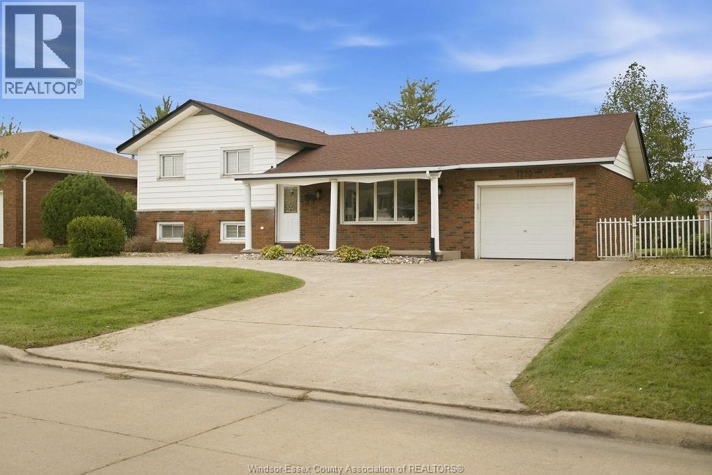 1720 PARTINGTON - 3