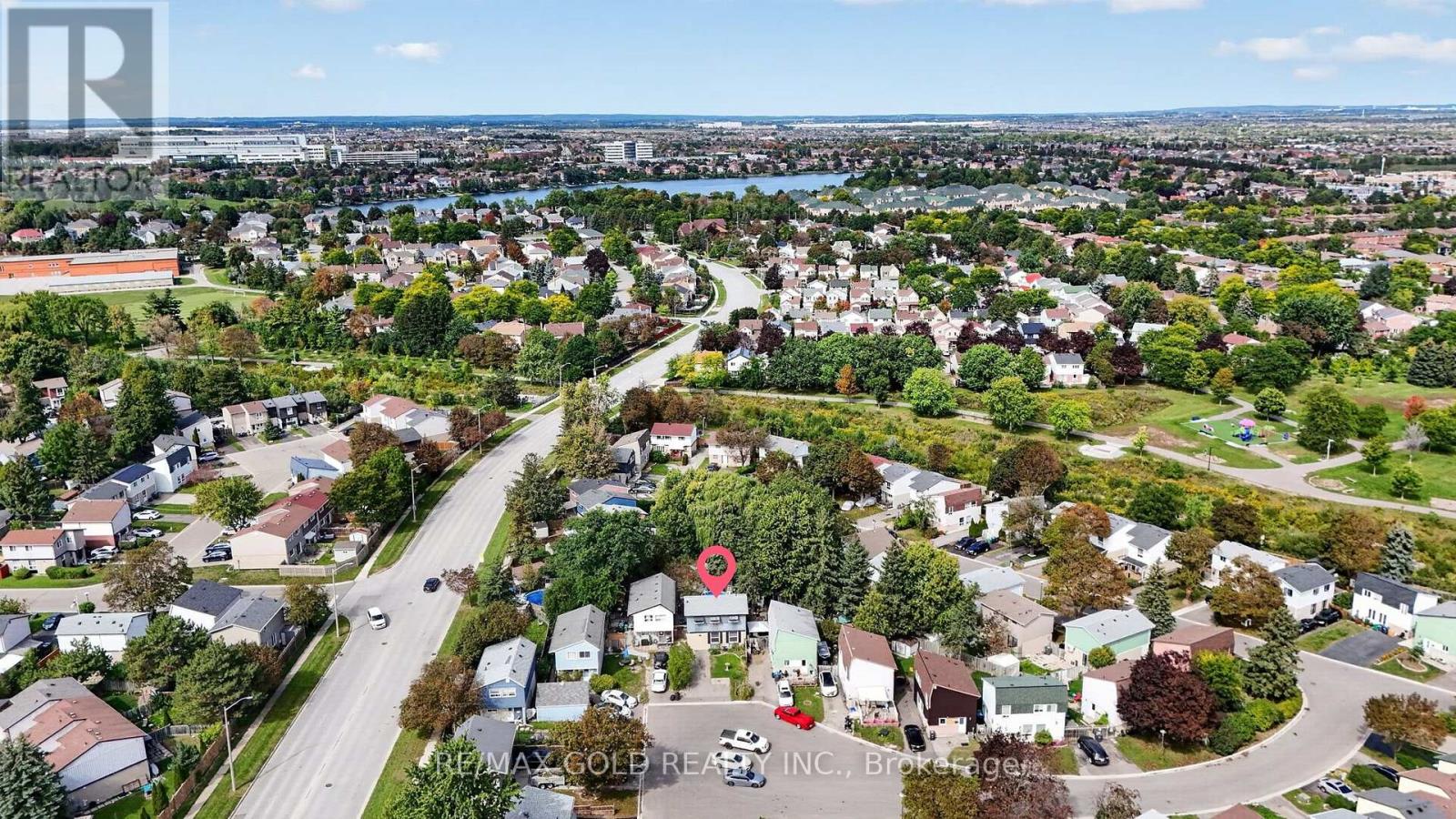 6 JENNIFER SQUARE - Image 42
