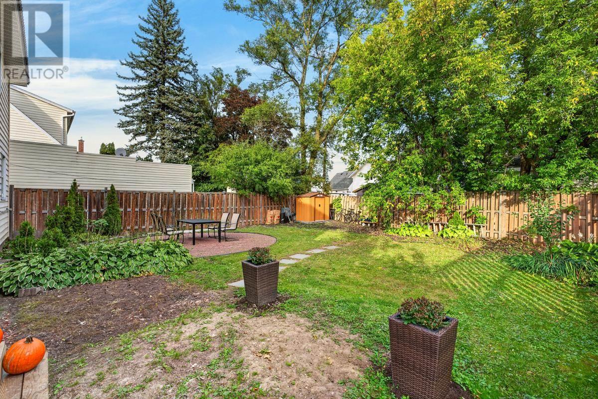 134 Bishops CT - 4