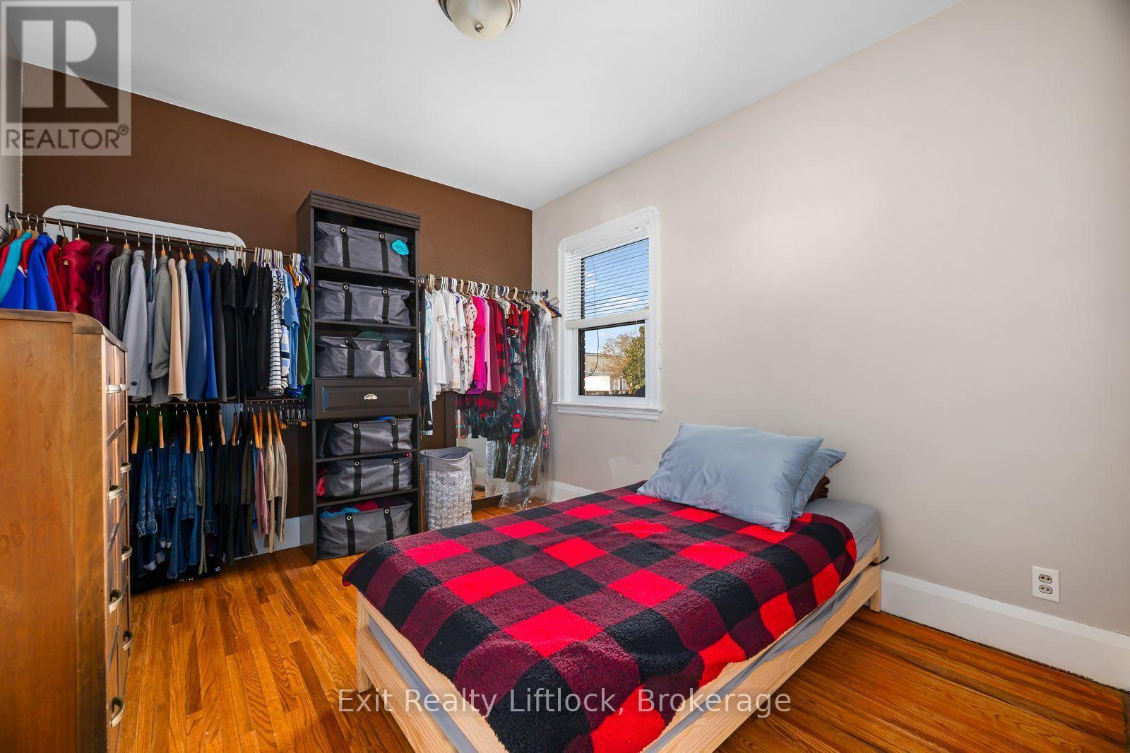 545 BRAIDWOOD AVENUE - Image 18