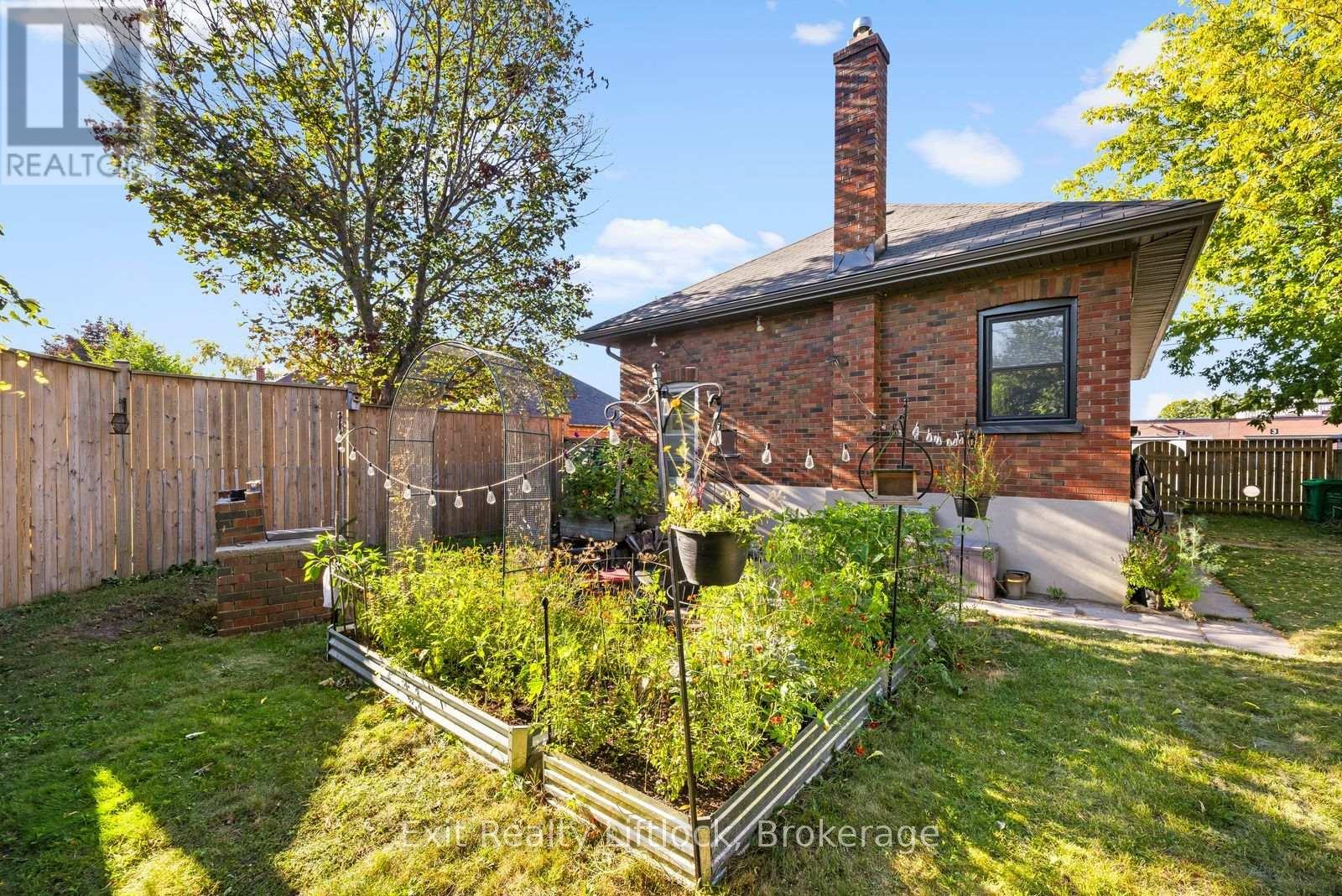545 BRAIDWOOD AVENUE - 7