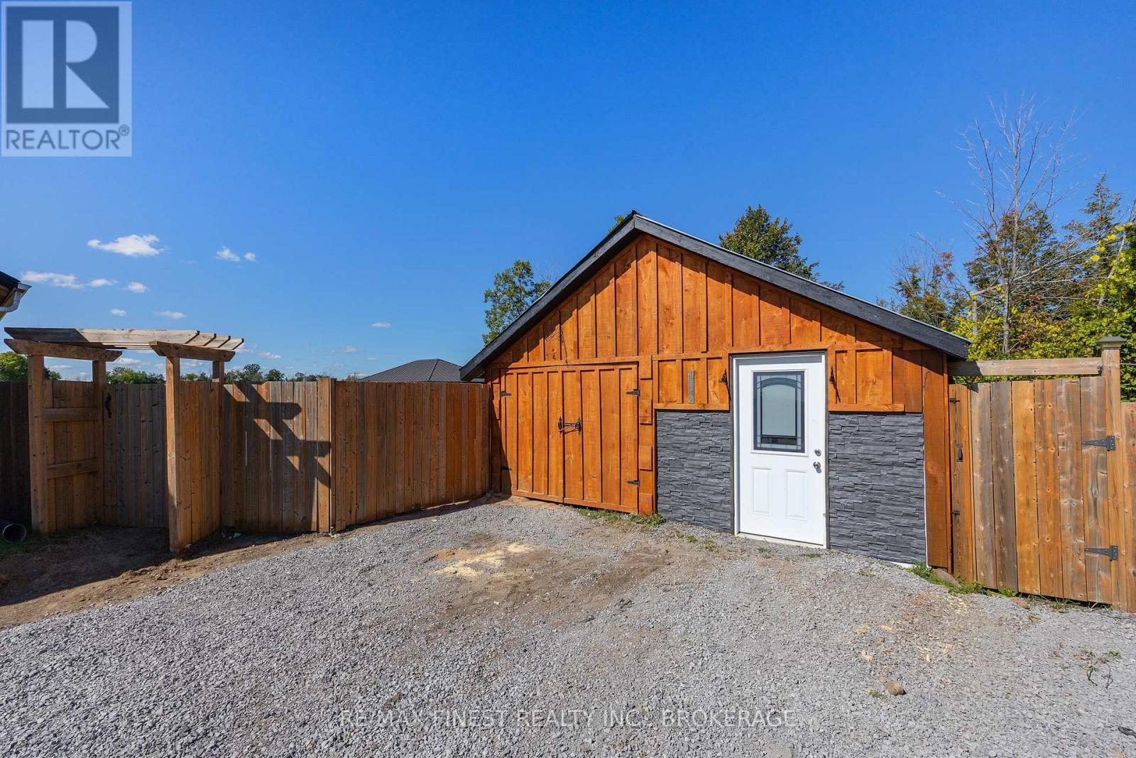 571 CENTREVILLE ROAD - 30