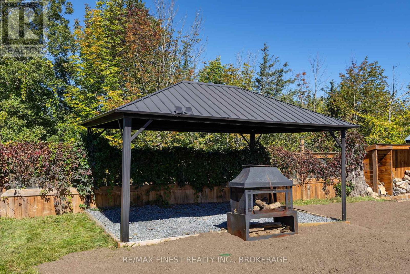 571 CENTREVILLE ROAD - 34