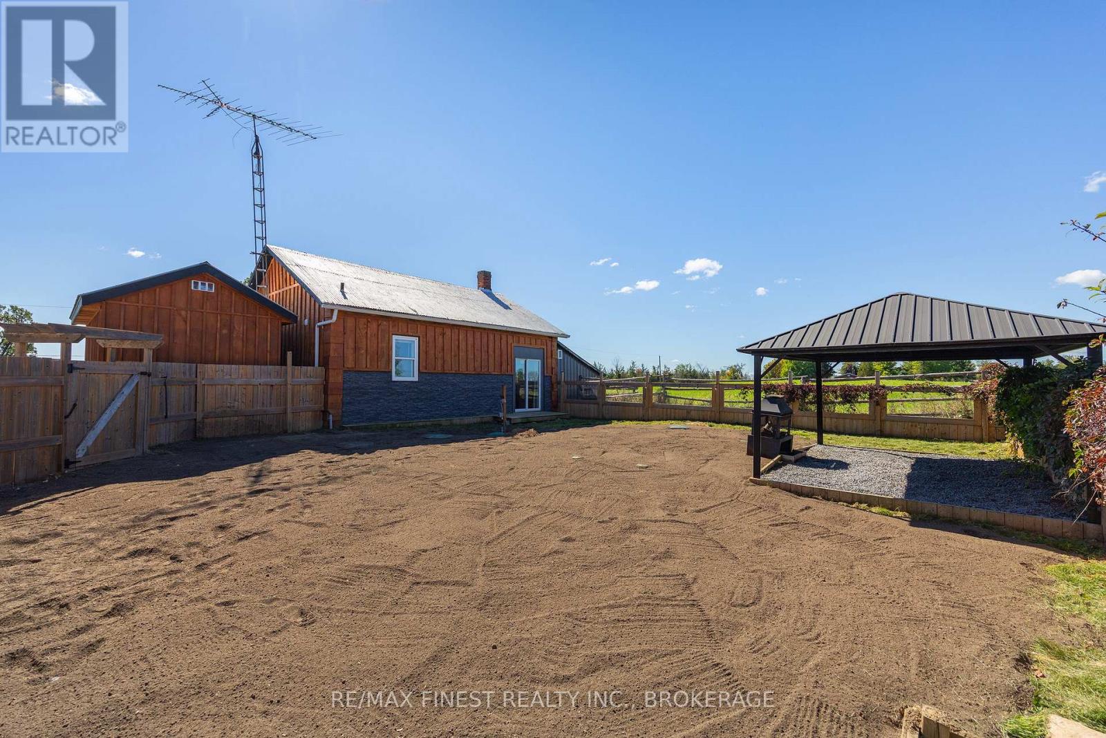 571 CENTREVILLE ROAD - 38