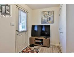 832 Silkstone Close W - photo 3