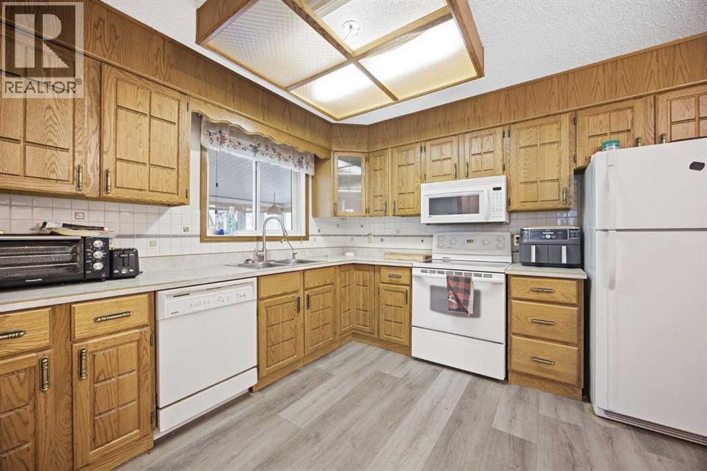 134 Cameron Drive, Fort McMurray