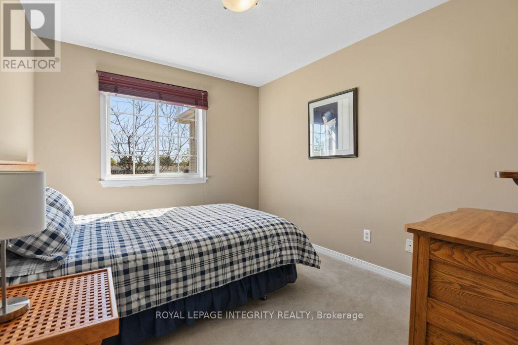 416 WISTERIA CRESCENT - 20